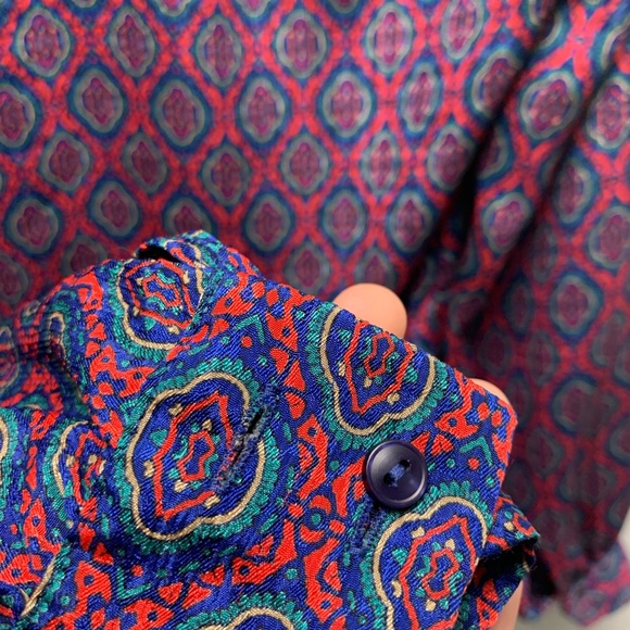 Vintage Printed button down long sleeve blouse - Picture 5 of 5